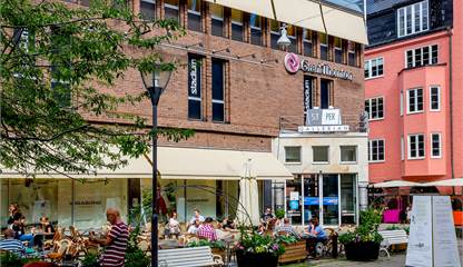 Svartbäcksgatan 7-11