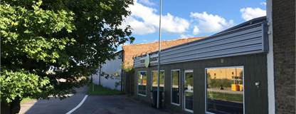 Fasad mot gatan Lundåkragatan 6