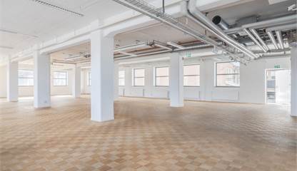 Egen port från lastkaj! Ulvsundavägen 178 A