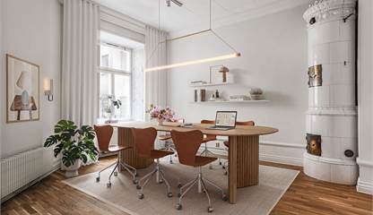 Adolf Fredriks Kyrkogata 13