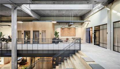 Lilla Waterloogatan 8