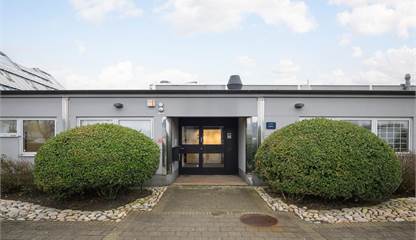 Egen entré Traktorvägen 13