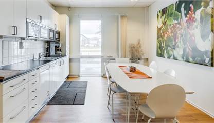 Pentry/matplats Florettgatan 14