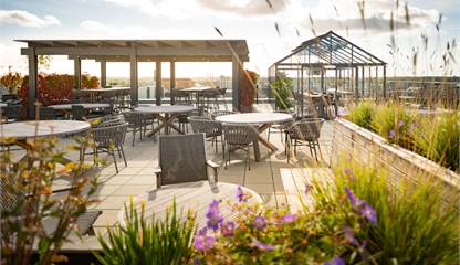 Takterrass Röntgenvägen 3